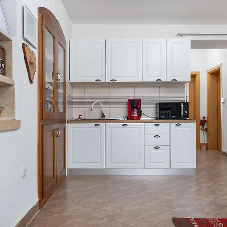 Saby A2+2 - Grill & Free Parking In shadow! Appartement *